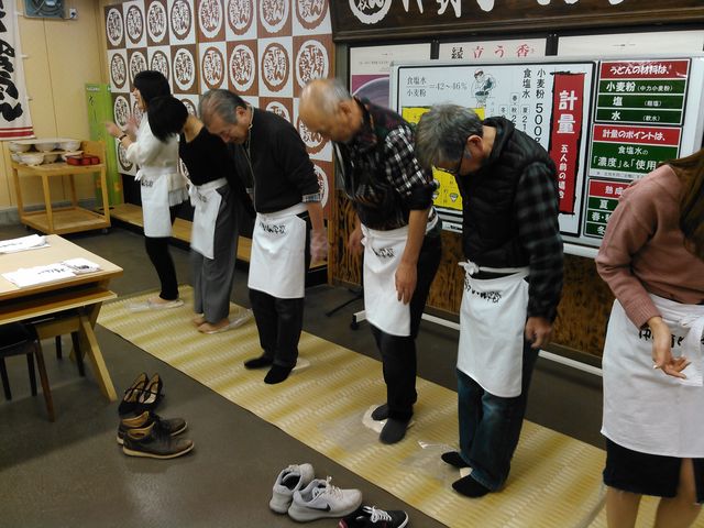 ���Y�����y�ɏ���ĕK��?�ɖ˂𓥂݊��炩���ƍ����o��_���삤�ǂ�w�Z�i�����Z�j