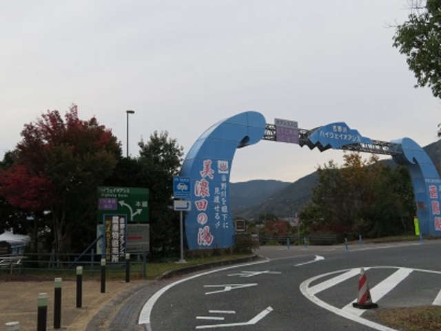 �g���n�C�E�F�C�I�A�V�X_�g���n�C�E�F�C�I�A�V�X