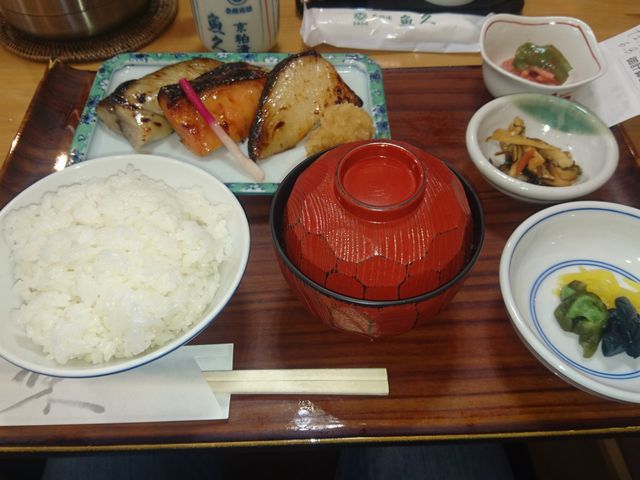 IM[̋ v  OړX̓eʐ^1