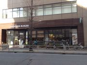 Ё[񂳂FRESHNESS BURGER@{wOX̓eʐ^1