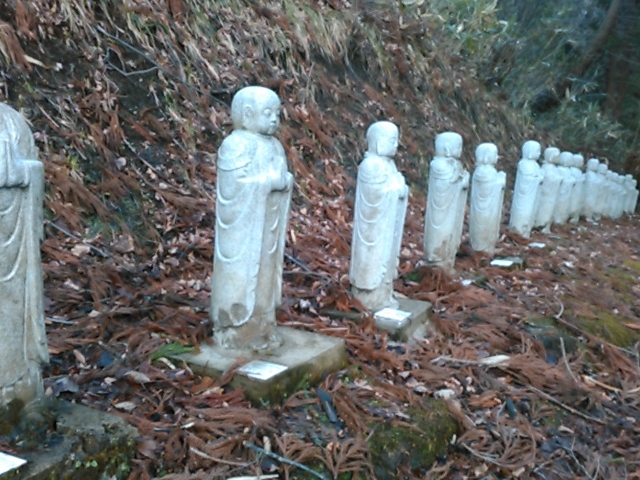 折渡延命地蔵と千体地蔵】アクセス・営業時間・料金情報 - じゃらんnet