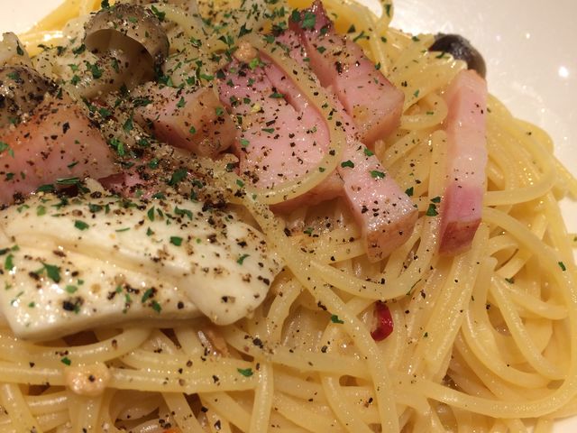 ݂CAFFE & BAR PRONTO RwX̓eʐ^1