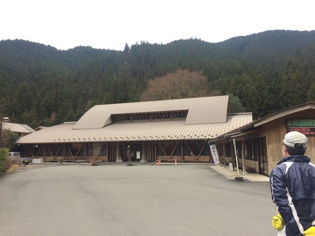 ݂̒̂ނÂV̋̓eʐ^1