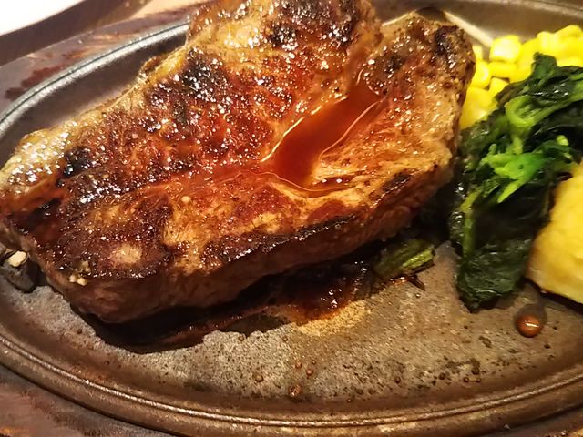 ݂񂳂̃Xe[L{ X̓eʐ^1