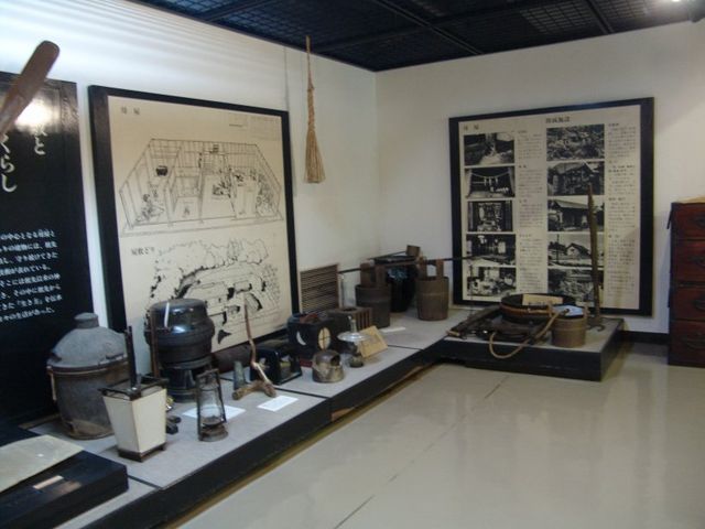 �W�����_�����s���Ɖ�