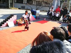 ������[����̖L���_�Ђւ̓��e�ʐ^1