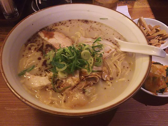 ܂[߂吷_[߂ 炤ܓ ~cԊXX