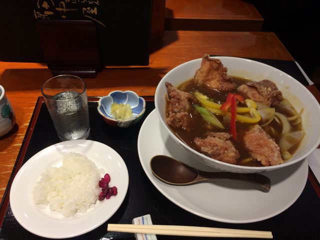 cJ[ǂɂ͂тĂB_cΓX