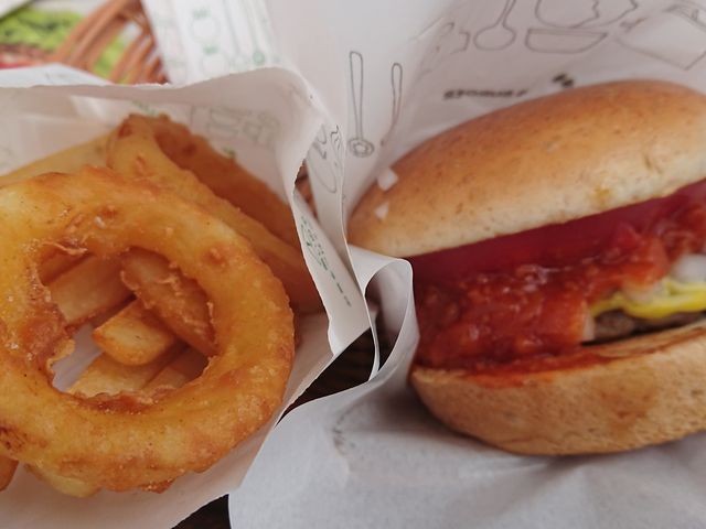 E102̃Xo[K[qX̓eʐ^1