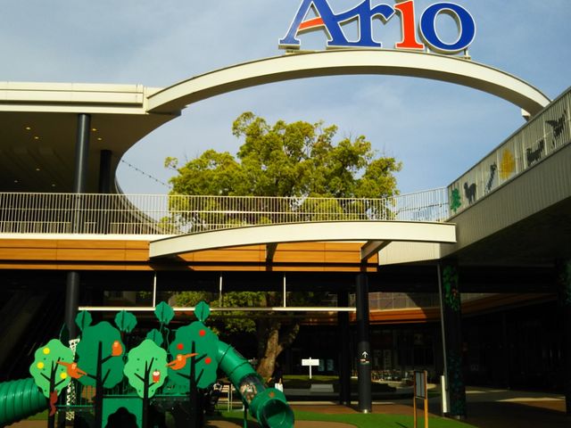 �A�E�g���b�g�V���b�v���猩���O�ςł��B
�q�����V�ׂ�X�y�[�X������̂ŉƑ��A��ɃI�X�X���B_�A���I�q�~