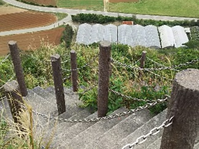 �}�ȊK�i�ł��B_�ɍ]���^�b�`���[