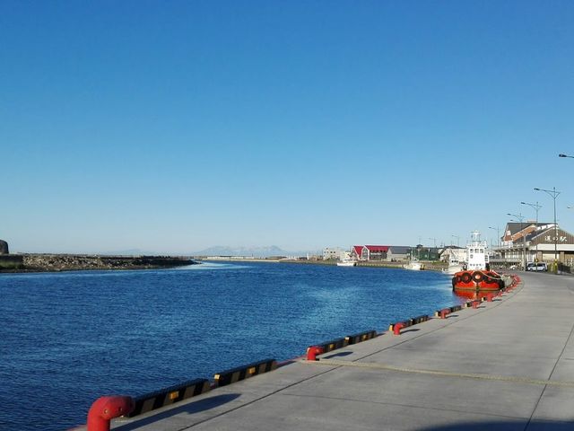 ���ӂ̌i�F���f�G�ł���(���L��`)��_���̉w ���X�X���ԑ�