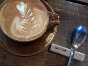 ݂̃JtFEEt@~[̓eʐ^2