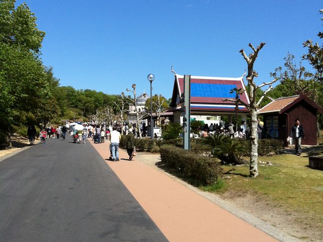 �ʂ�_��O���������ك��g�����[���h