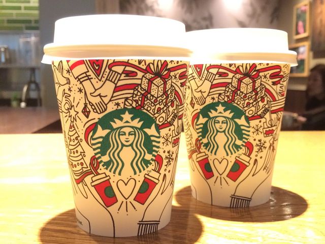 JbvNX}Xŉ_X^[obNX R[q[ @RXiStarbucks Coffeej