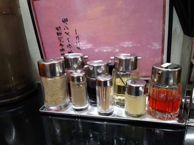 ЂłƂ̔FE؃[X̓eʐ^1