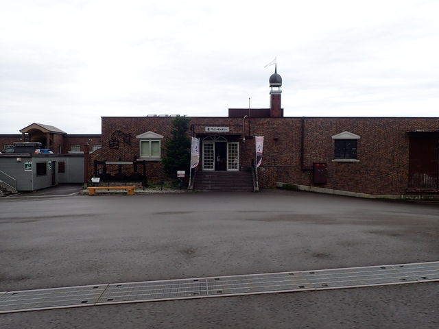 �k�C�����C���i���j