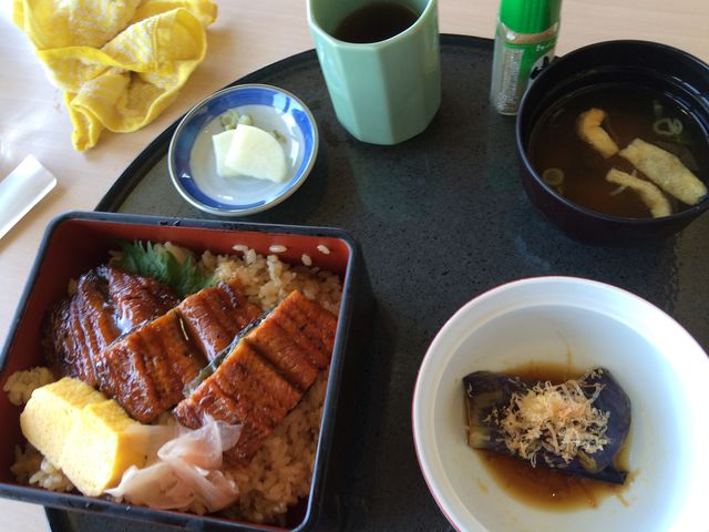 }[̔i΃[NTChStR[X̓eʐ^1