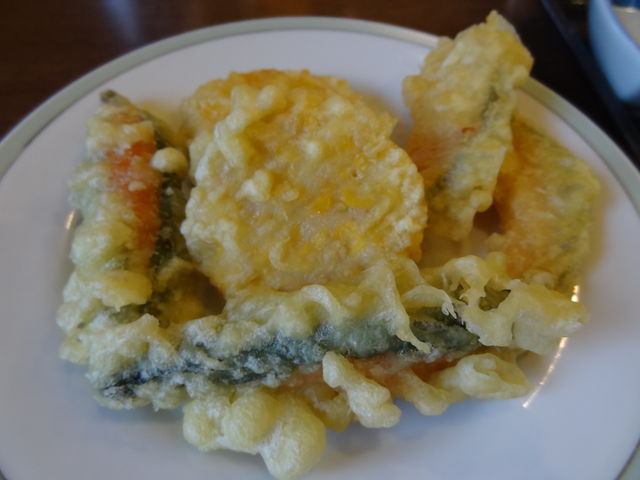 [H@kC̋ނgVՂ@Cɓ̈i_\ʉOBIze