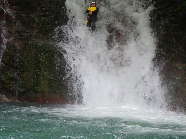 滝下り怖かったけど思い切って行きました!_グリーンディスカバリー 四万