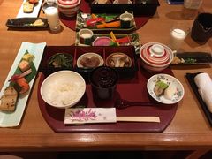 ��Ƃ���̒�R�k��ꛏ�����@���R���ւ̓��e�ʐ^1