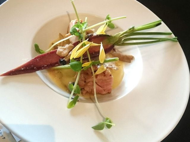 �{�������̃O���G��_�N���X�z�e���D�y