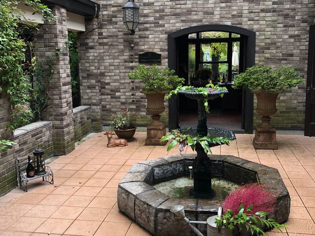 �V���b�v�X���̒���_�y��򃌃C�N�K�[�f��