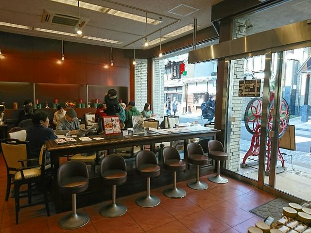 moomĩCm_R[q OxX̓eʐ^1