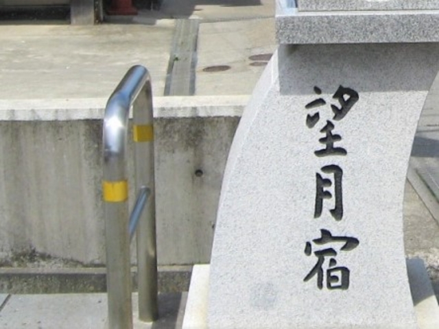 ���R���]���h_���R��