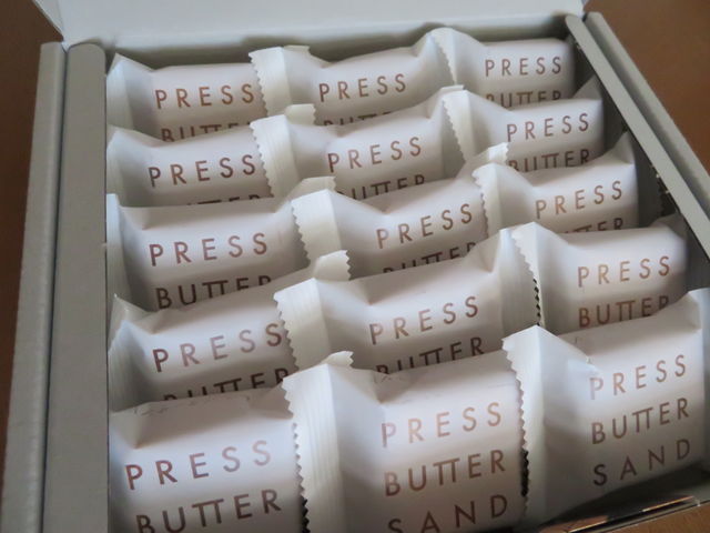 �����J������_PRESS BUTTER SAND �����w�X