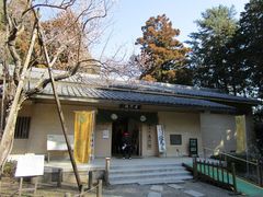 ��񂯂񂳂�̋`��قւ̓��e�ʐ^1