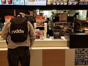 ringoringõ}NhihX̓eʐ^2