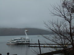 gV[̎RΗVD ̌΂ւ̓eʐ^1