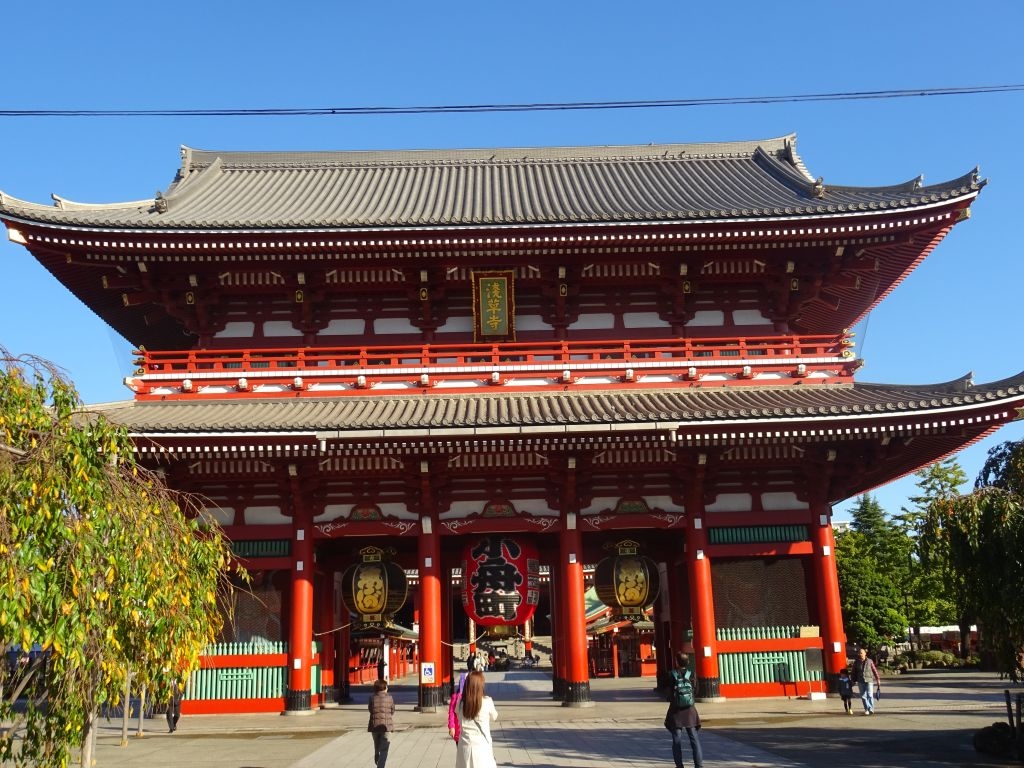 近く の 神社 仏閣