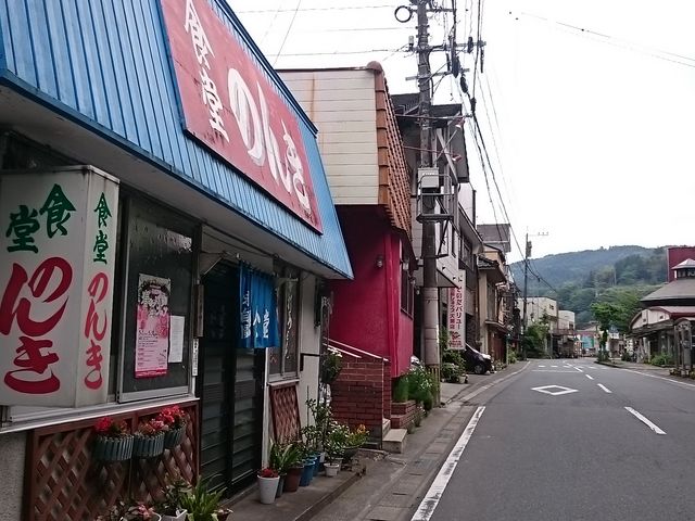 �V�����w�O�̒ʂ�ł�_�̂񂫐H��