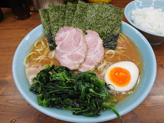 �₷�ɂ�����̕����Ƃ̓��e�ʐ^2