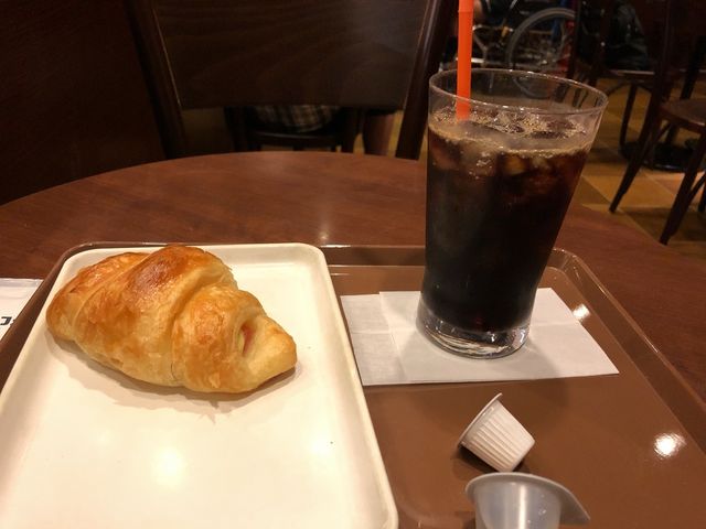 takõT}NJtFp[NXNGAlXiCHOCO CRO SAINTMARC CAFEj̓eʐ^1