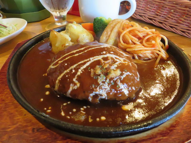 no[O͂܂_Cafe & Restaurant Ђ܂