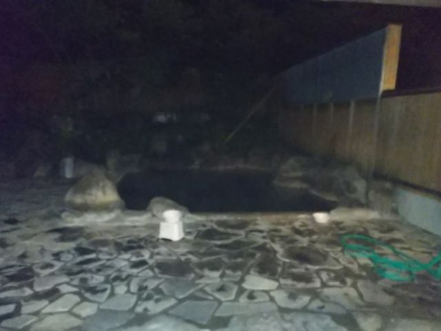 夜の露天風呂から見える星空は素敵過ぎました(^^)_九重グリーンパーク泉水キャンプ村