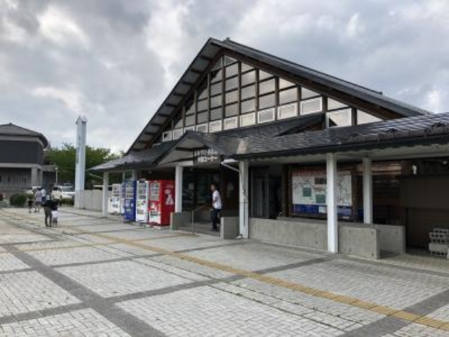 �O�ςł��A_���̉w �����k