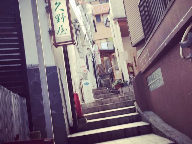 HnoƎG݉AOꂪ܂B_񗧉