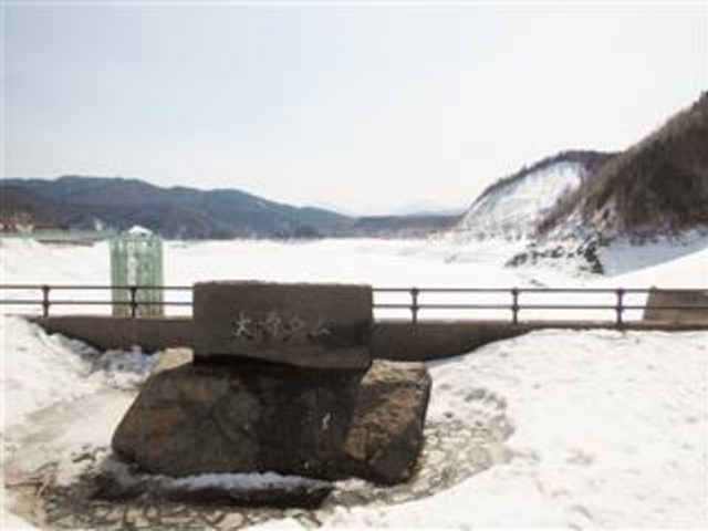 �u���_�����̐Δ��(����)�v_���_��