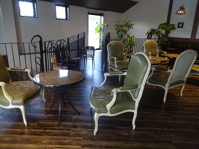 �C�[�g�C��_�m�َq�}�E���e�� �i�p�e�B�X���[�}�E���e���j