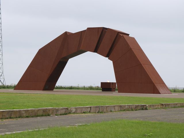 �l���̂����͂��ƋF��̉�_�[���z��