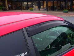 MistŷȂό_ւ̓eʐ^1