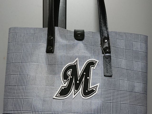 �o�b�N(��)�B�Ō�Ɏ��t�����A���b�y���̑��݊��ɖ������Ă��܂��B_���΂�H�[�@�V��