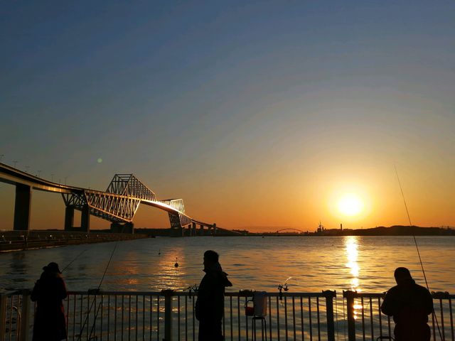 ���z�I_�����Q�[�g�u���b�W