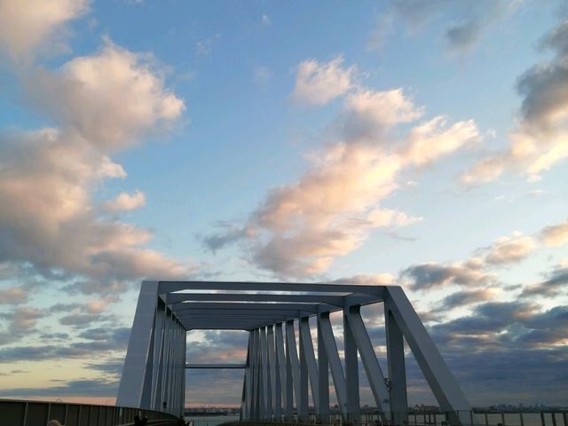 �����Q�[�g�u���b�W_�����Q�[�g�u���b�W