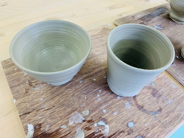 ���������ђ��q�Ƒ傫�߂̓�����_�{�C�X�@�I�u�@�Z���~�b�N�X