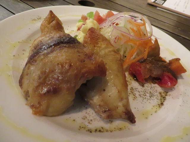 yosshyTOYA ARTS&CRAFTS̓eʐ^4